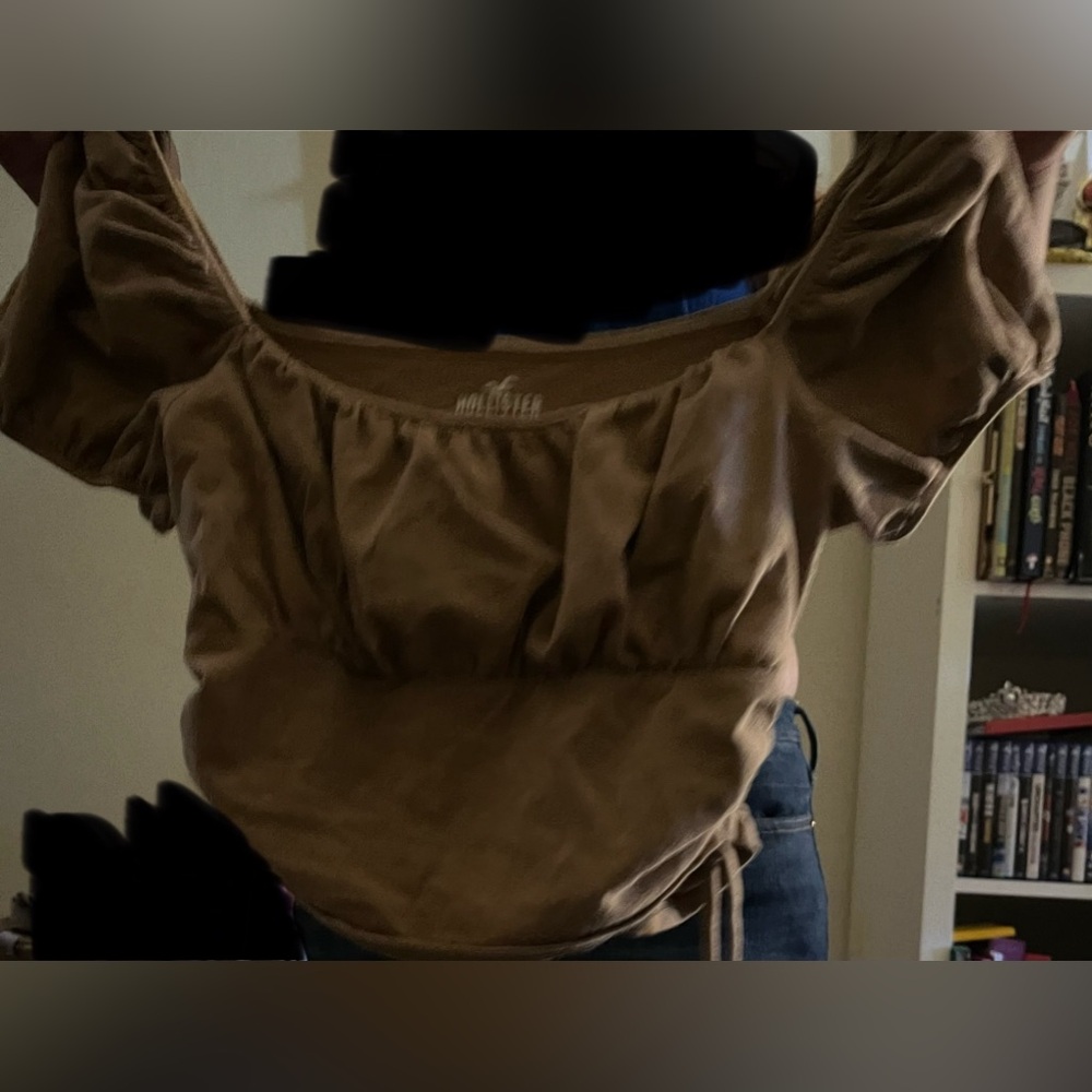 brown crop top off the shoulder sleeves